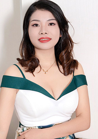 Gorgeous profiles only: Mangmang from Changsha, member, dating Asian member