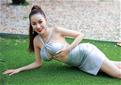 Hundreds of beauties: member, member  Tram (Tina)