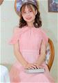 Thousands of beauties: Thi Duyen Nhien, member, caring  Asian