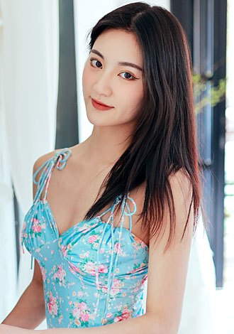 Gorgeous profiles only: Yihang from Guilin, Member Asian, Thai